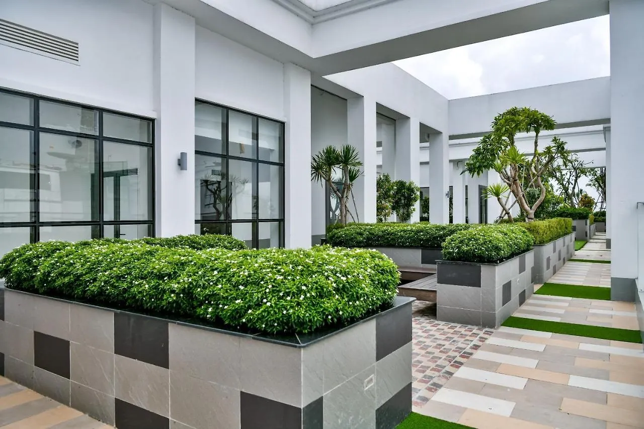 The Tresor Apartment Free Pool & Gym Ho Chi Minh City